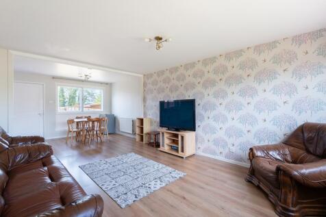 LIVING ROOM AGAIN