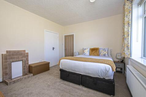 BEDROOM 2 AGAIN