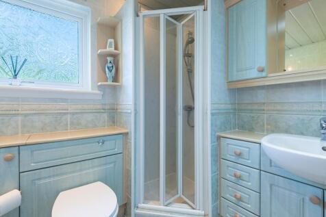 SHOWER DETAIL