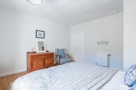BEDROOM 1 AGAIN