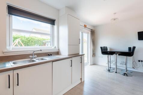 KITCHEN TO DINING