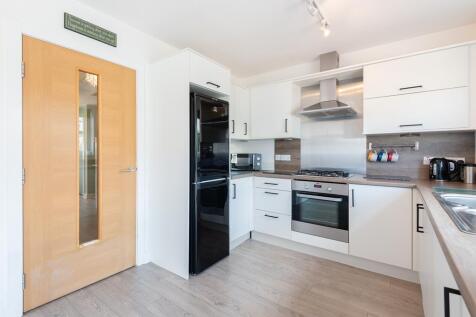 KITCHEN LEFT