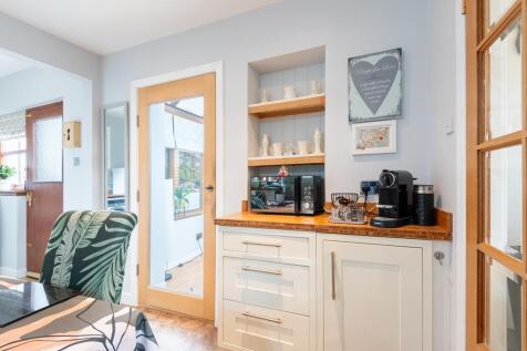 DINING AREA DETAIL