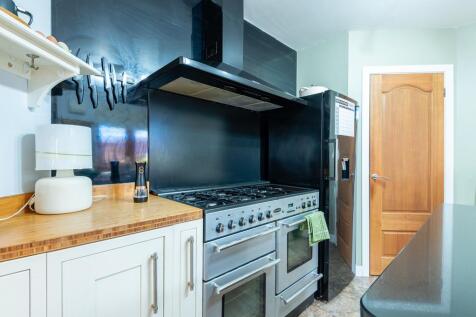 KITCHEN DETAIL
