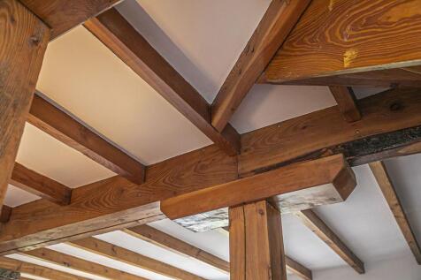 LIVING ROOM DETAIL