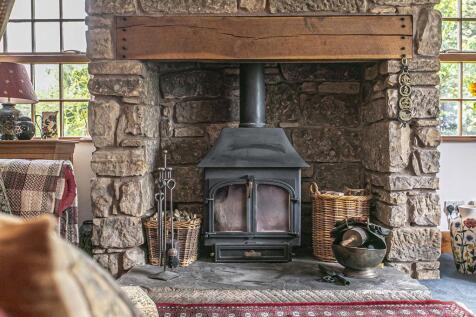 LIVING ROOM DETAIL