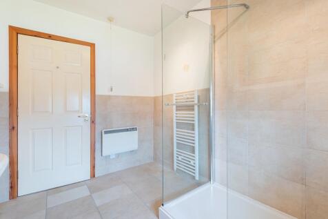 SHOWER ROOM AGAIN