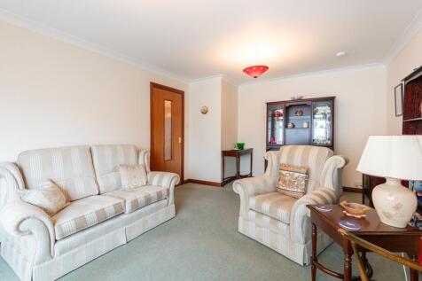 LIVING ROOM AGAIN