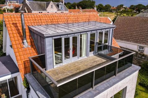 AERIAL BALCONY
