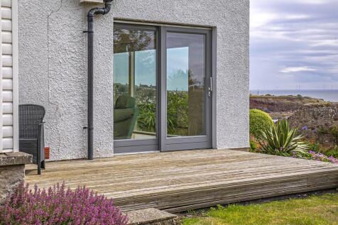 DECKING