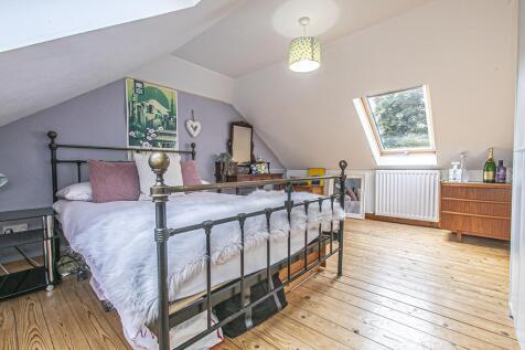 BEDROOM 2 AGAIN