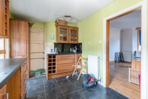 KITCHEN RIGHT
