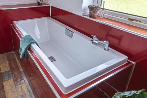 BATH DETAIL