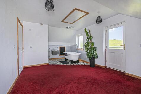 BEDROOM 2 AGAIN