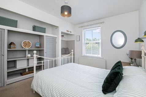 BEDROOM 4 AGAIN