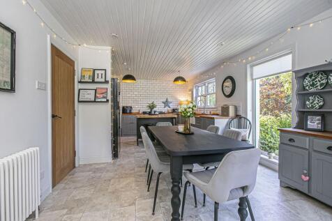 DINING TO KITCHEN