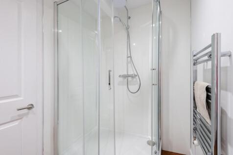 SHOWER DETAIL
