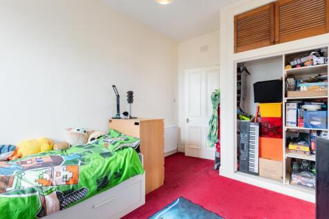 BEDROOM 2 AGAIN