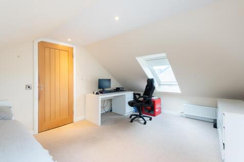 BEDROOM 4 AGAIN