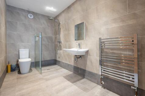 WET ROOM