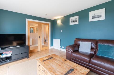 FAMILY ROOM AGAIN