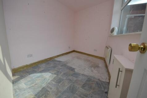 Additional back room