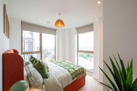 al050723-apartments-08.jpg