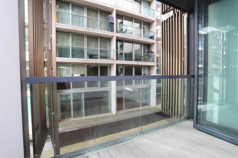 114 Burton Balcony.jpg