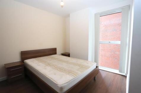 Bedroom 2.JPG