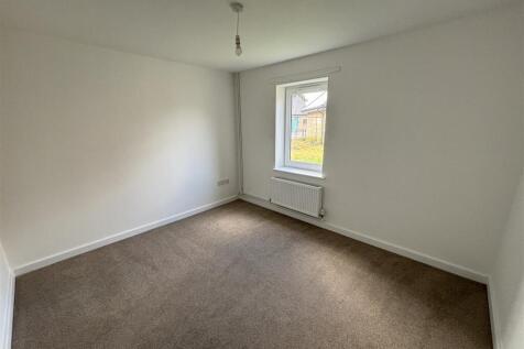 bedroom two.jpg