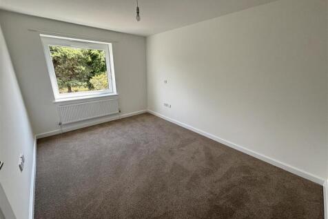 bedroom one.jpg