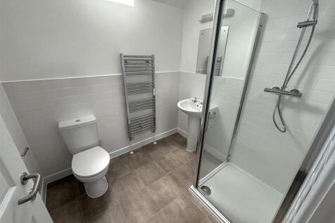 shower room.jpg