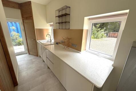 utility room.jpg