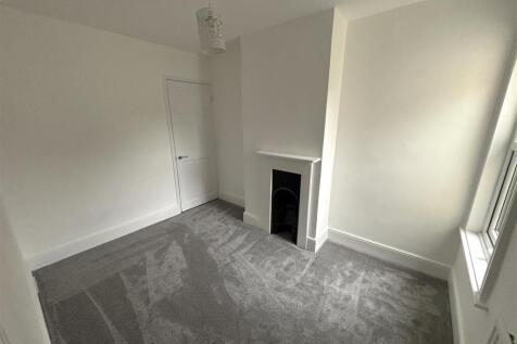 bedroom two.jpg