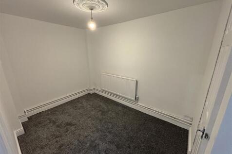 bedroom.jpg