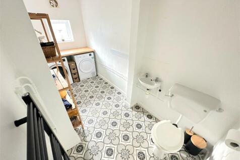 Utility Room &amp; WC