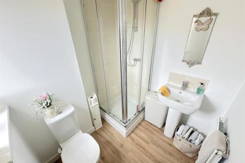 En Suite Shower Room