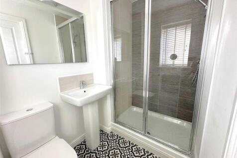En Suite Shower Room