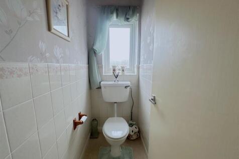 Separate WC