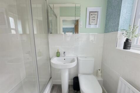 En Suite Shower Room