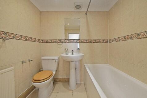 2nd Full Bathroom
