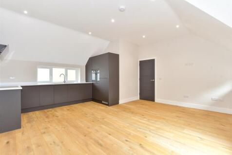 Living Room/Kitchen