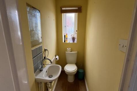 DOWNSTAIRS TOILET