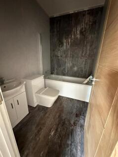 master bathroom.jpeg