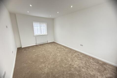 8 throneycroft -4.jpg