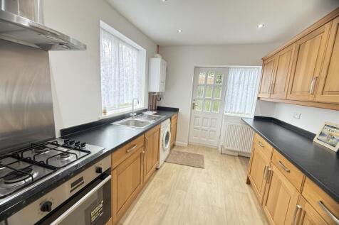 8 throneycroft -13.jpg