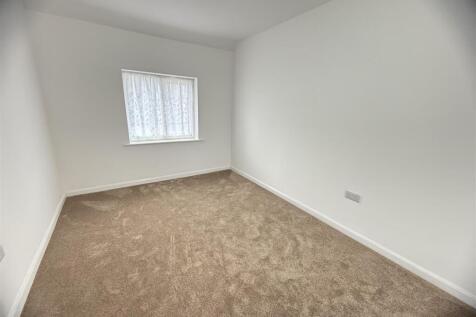 8 throneycroft -9.jpg
