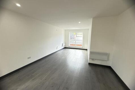 Flat 3-7.jpg