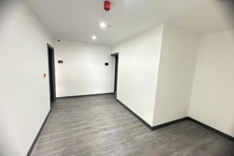 Flat 10 -11.jpg