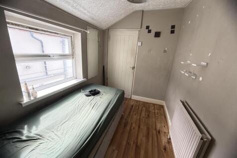 Photo 15-09-2025, 2 11 30 pm.jpg